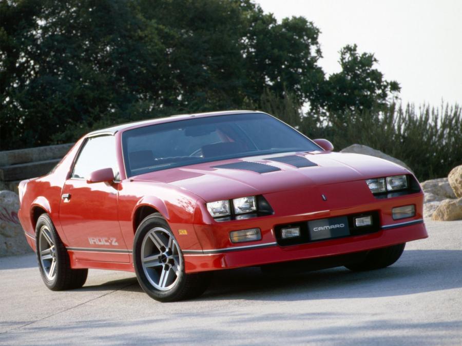  Chevrolet Camaro Z28 IROC-Z T-Top (1FP87) 1985 года  (фото 12 из 20)